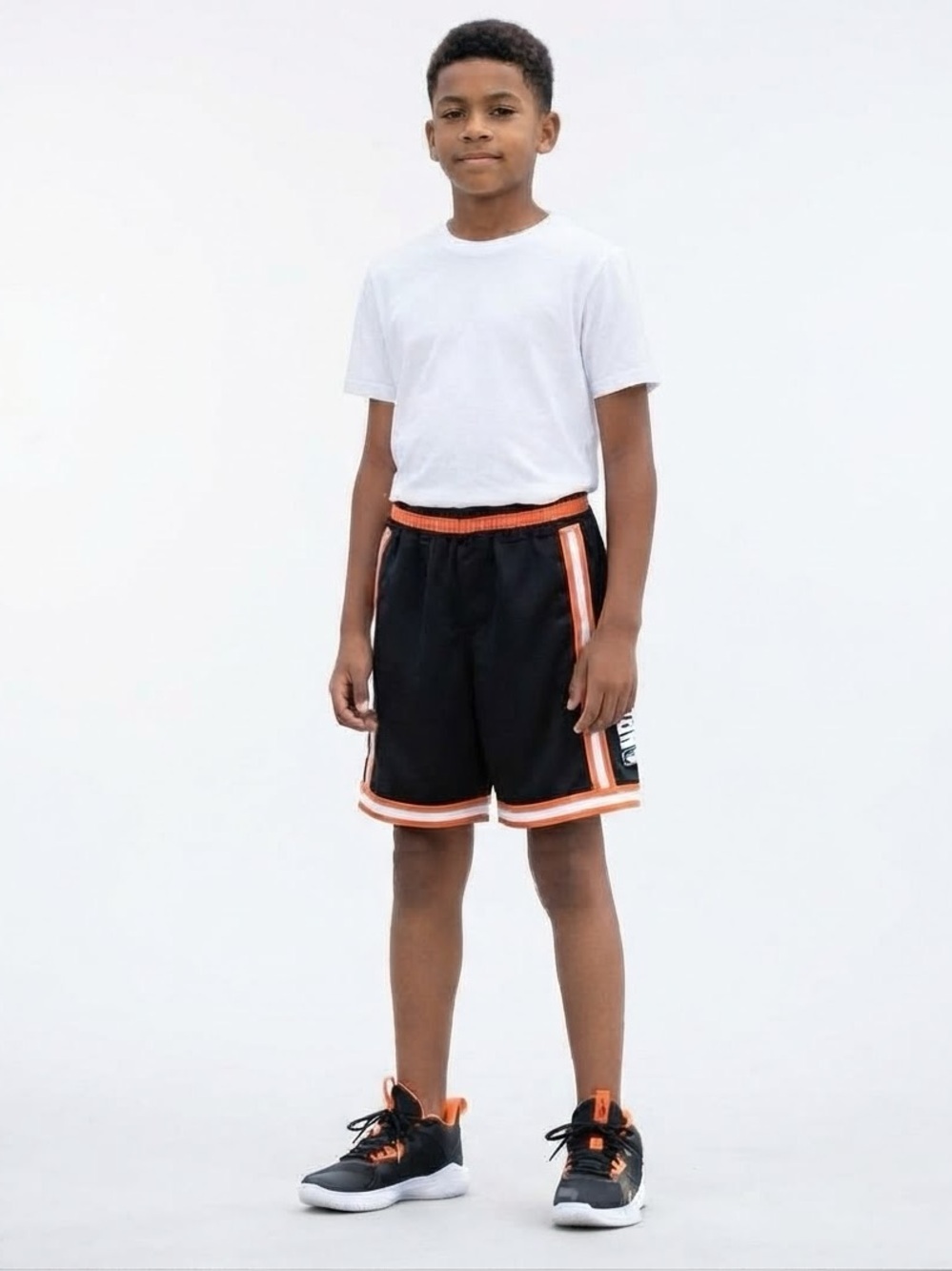 💕NBA Black and Orange Athletic Shorts Boy 5/6